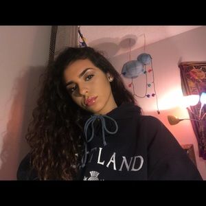 Meet your Posher, Krystal